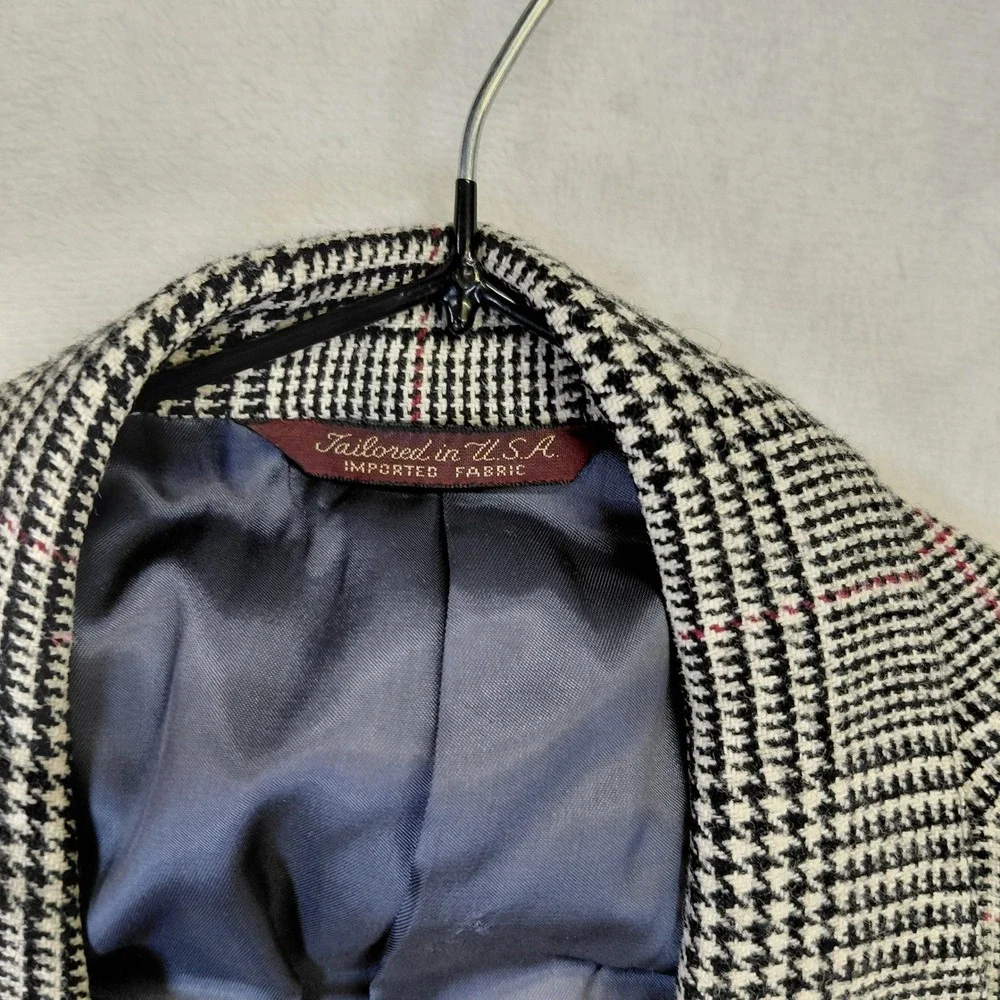 Lands End Vintage Mens 46L Glen Plaid Wool Blazer Grey Red Sport Coat USA Made